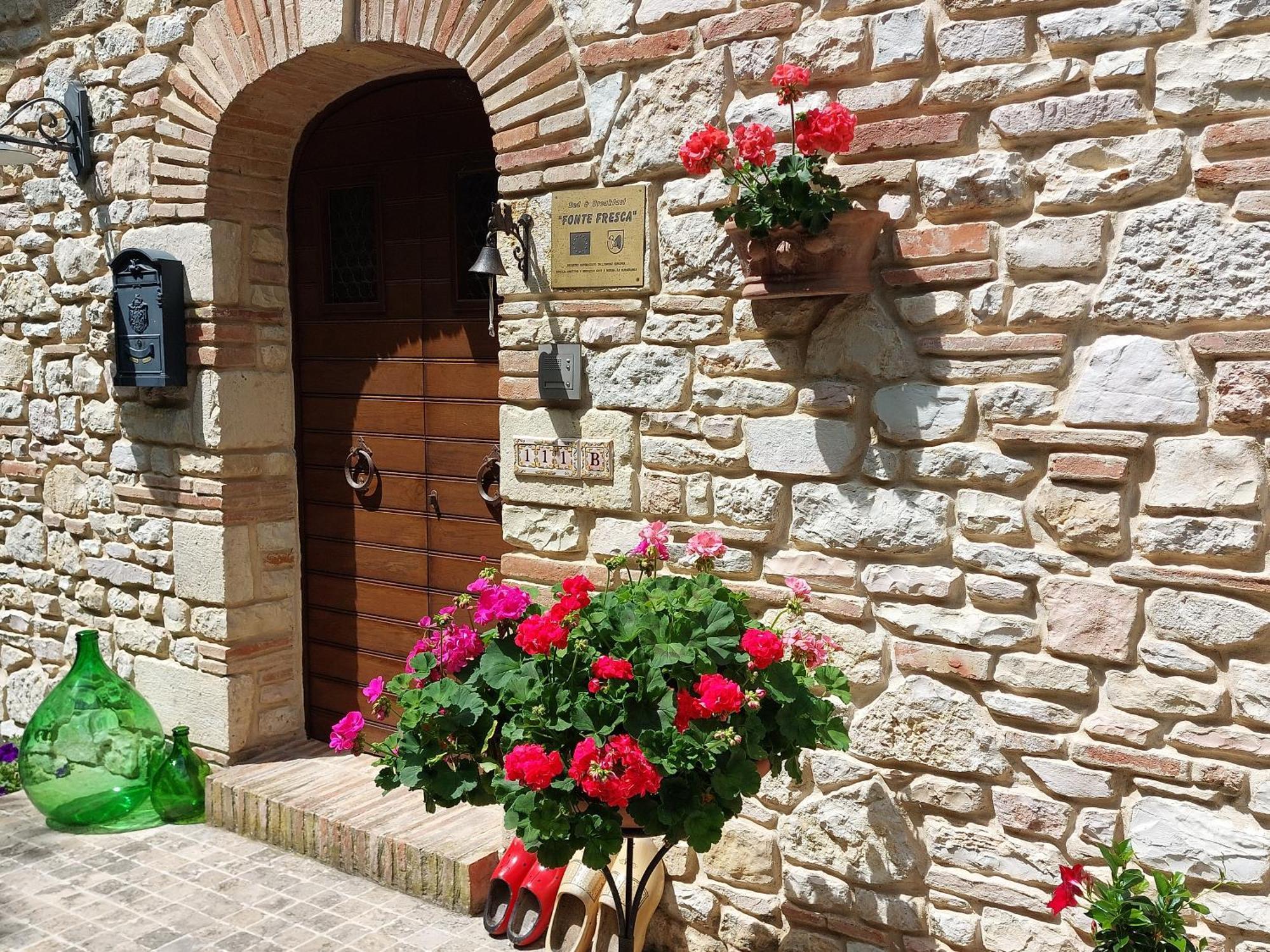 B&B Fonte Fresca Fabriano Dış mekan fotoğraf